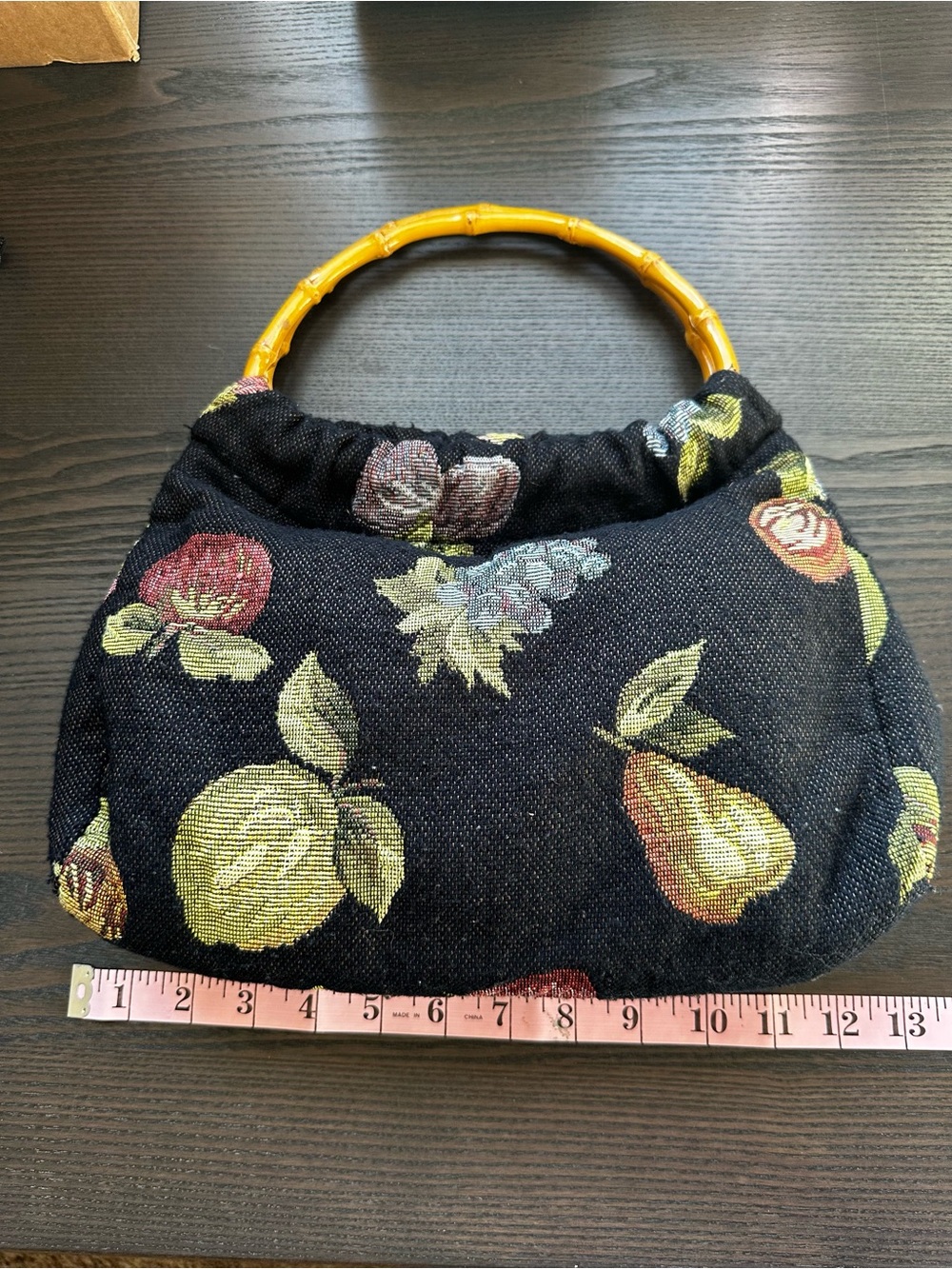 Fruit Tapestry Handbag Bamboo Handles Apples Grapes Cottagecore - Picture 5 of 6
